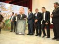 گزارش تصویری از اهداء جوایز  در همایش تجلیل از پرفسور علی اکبر جلالی چهره ماندگار شهرستان شاهرود 